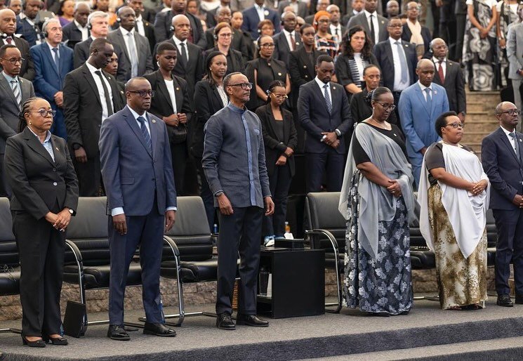 Officials at the ceremony of marking the start of the 31st commemoration