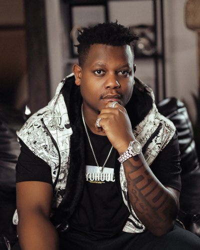 Umuhanzi Bruce MElody